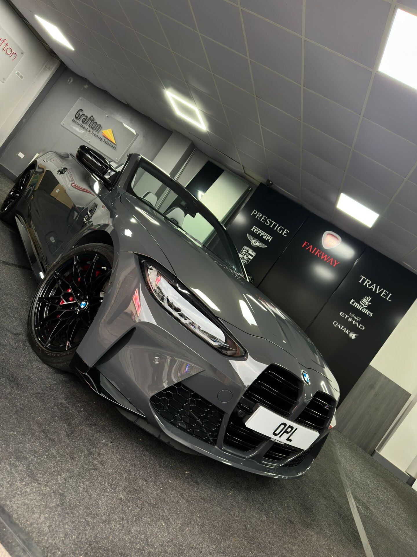 BMW M4 Competition — view 6