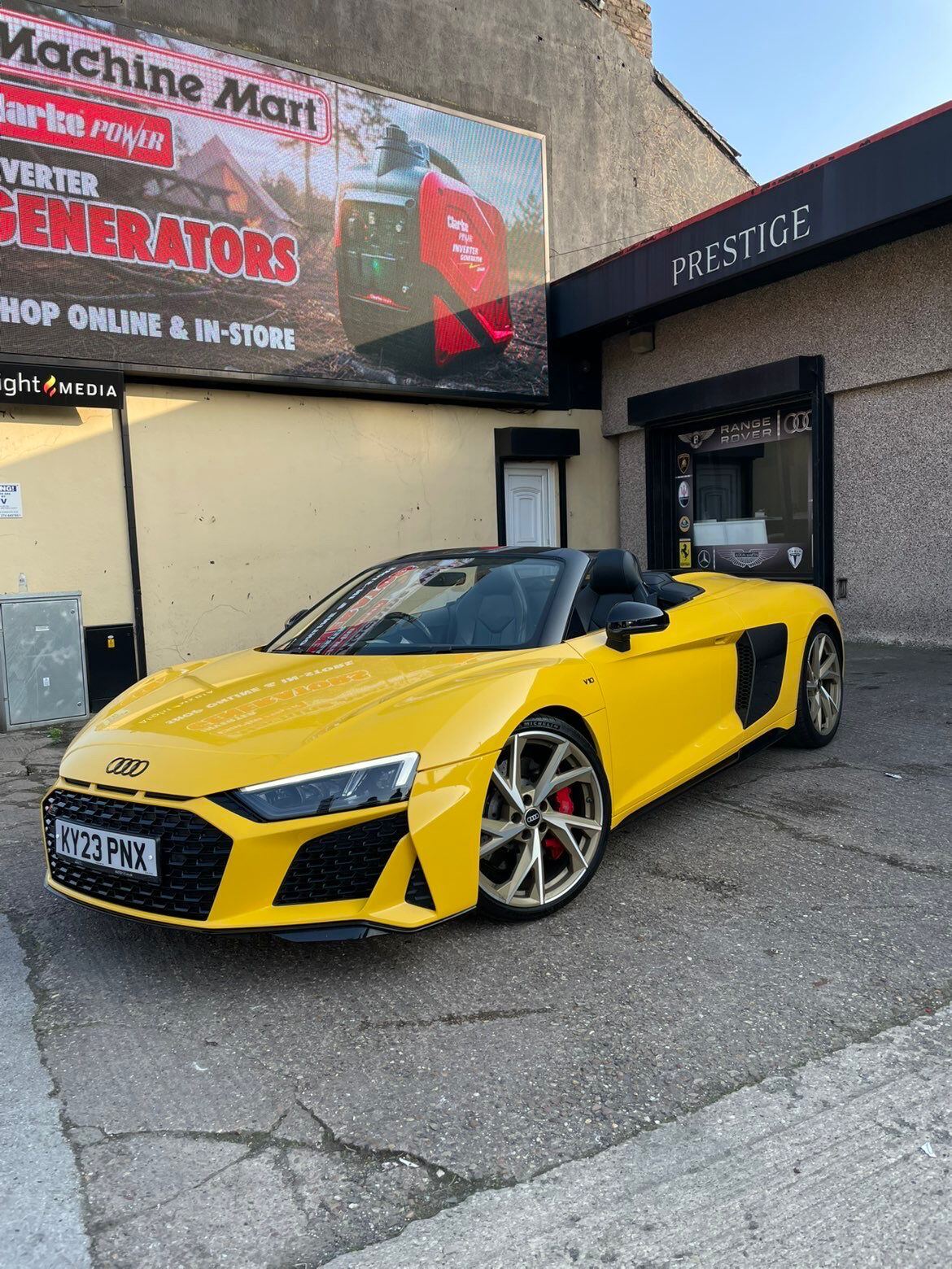 Audi R8 Spyder — view 10