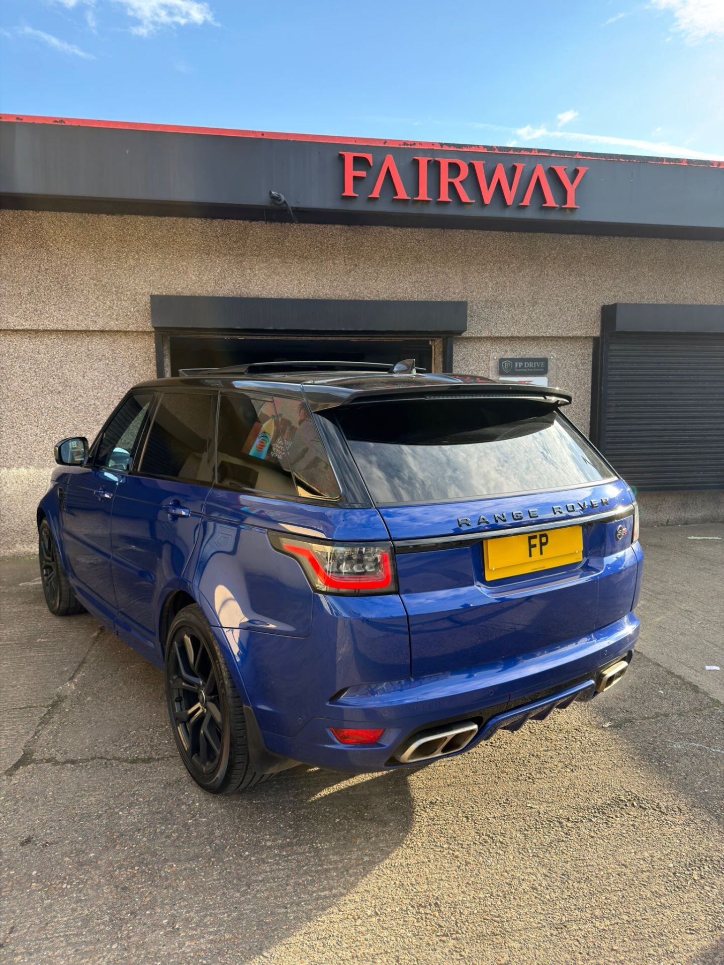 Range Rover SVR — view 7