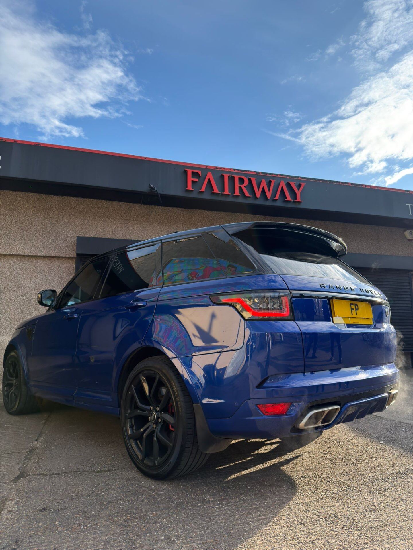 Range Rover SVR — view 10