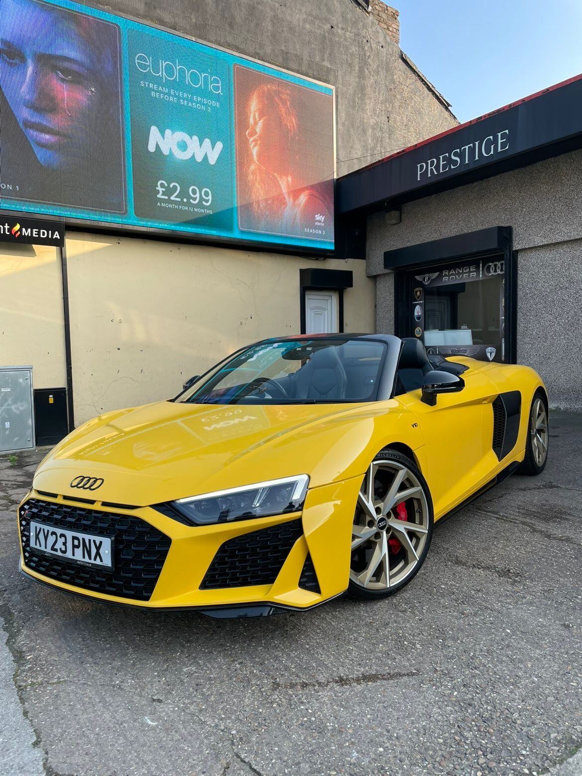 Audi R8 Spyder — view 5